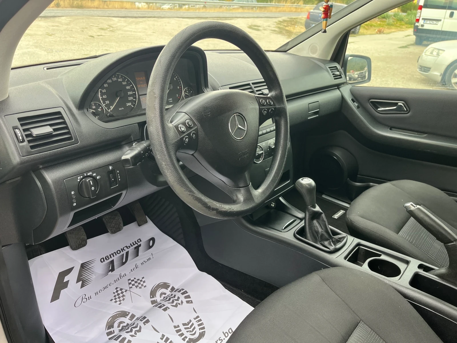 Mercedes-Benz A 160 1.5i-95-ITALIA, снимка 13 - Автомобили и джипове - 56170824