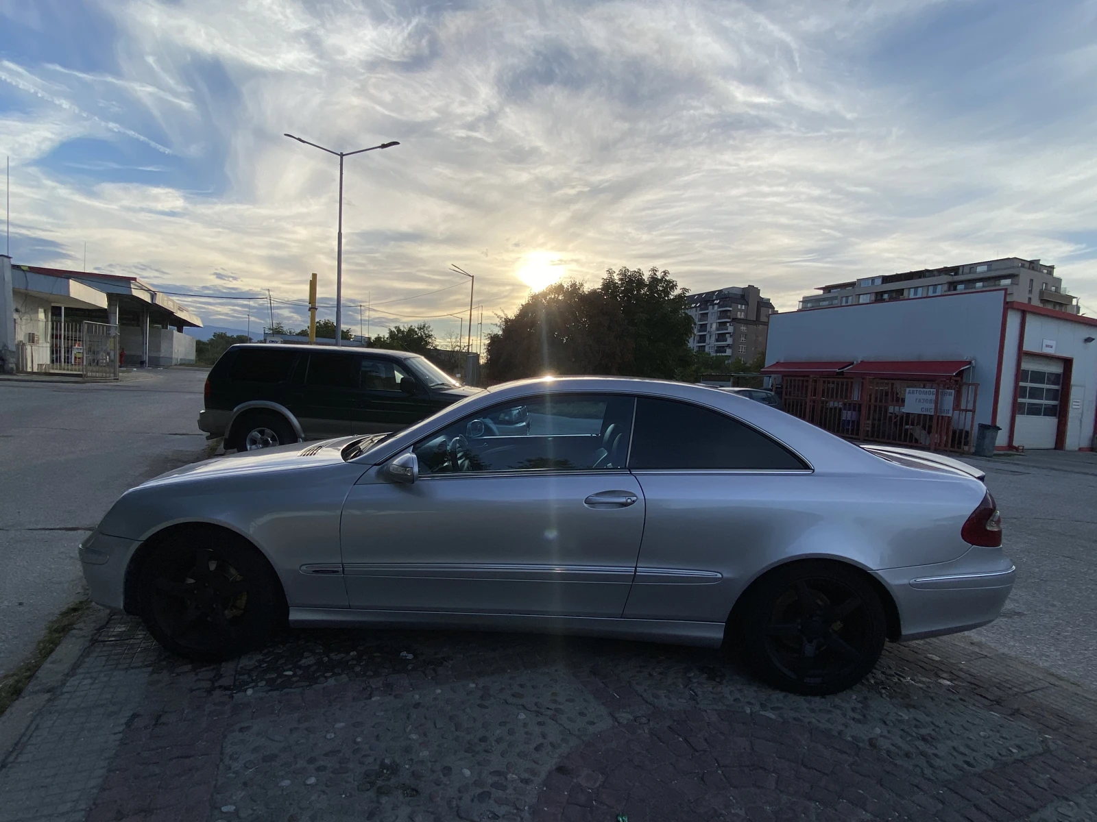 Mercedes-Benz CLK, снимка 4 - Автомобили и джипове - 56230898