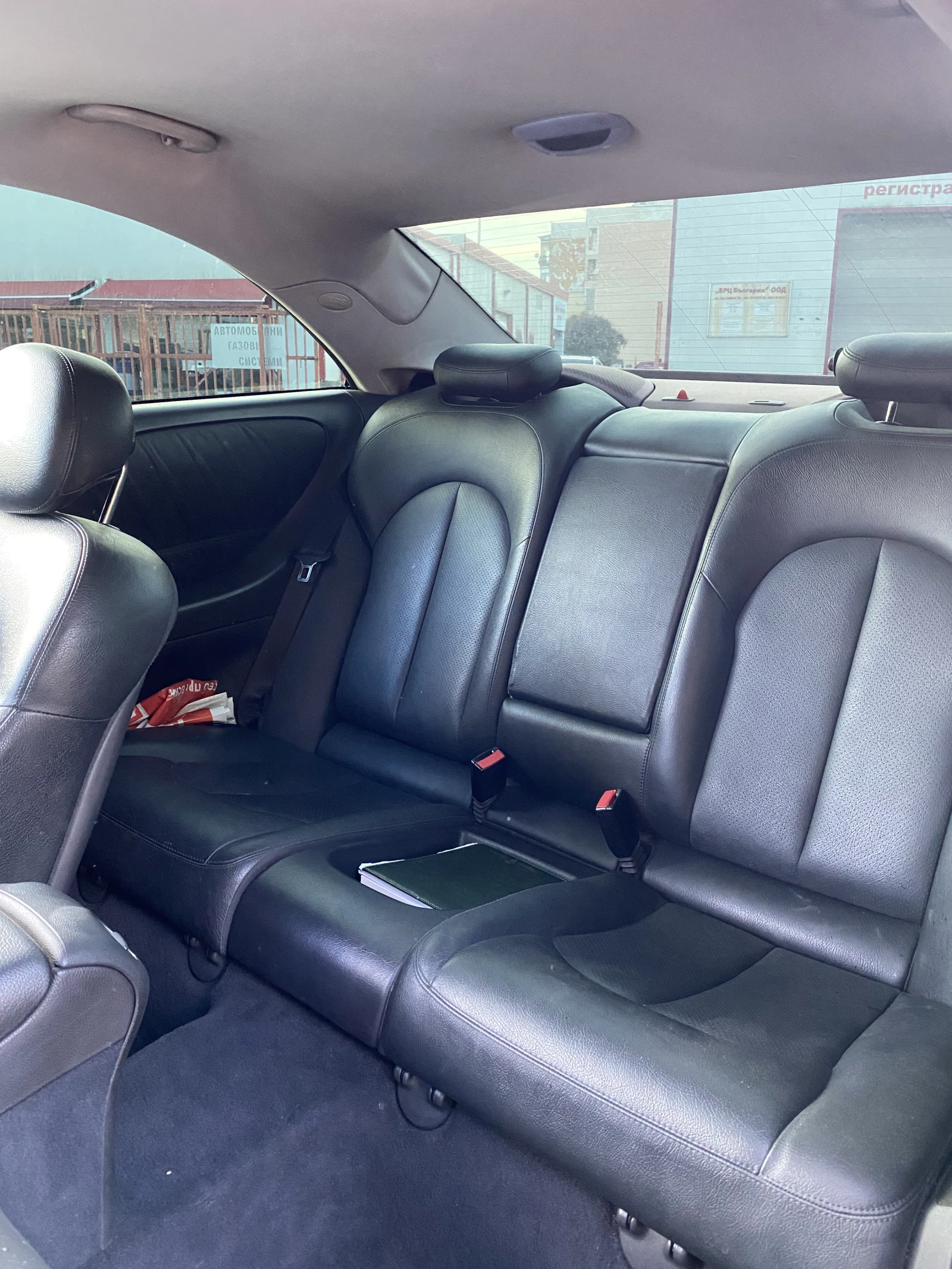 Mercedes-Benz CLK, снимка 11 - Автомобили и джипове - 56230898