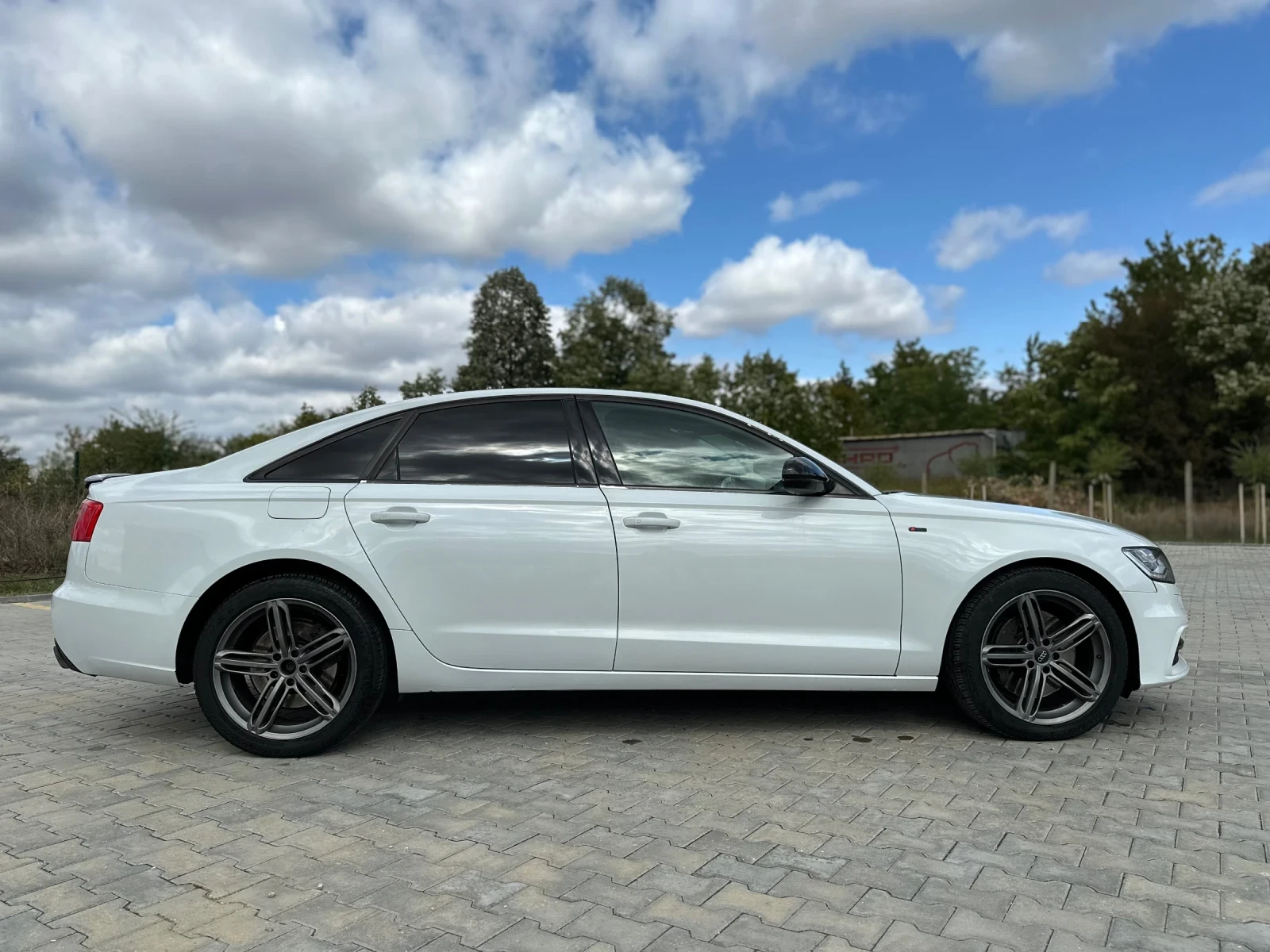 Audi A6, снимка 3 - Автомобили и джипове - 56728639