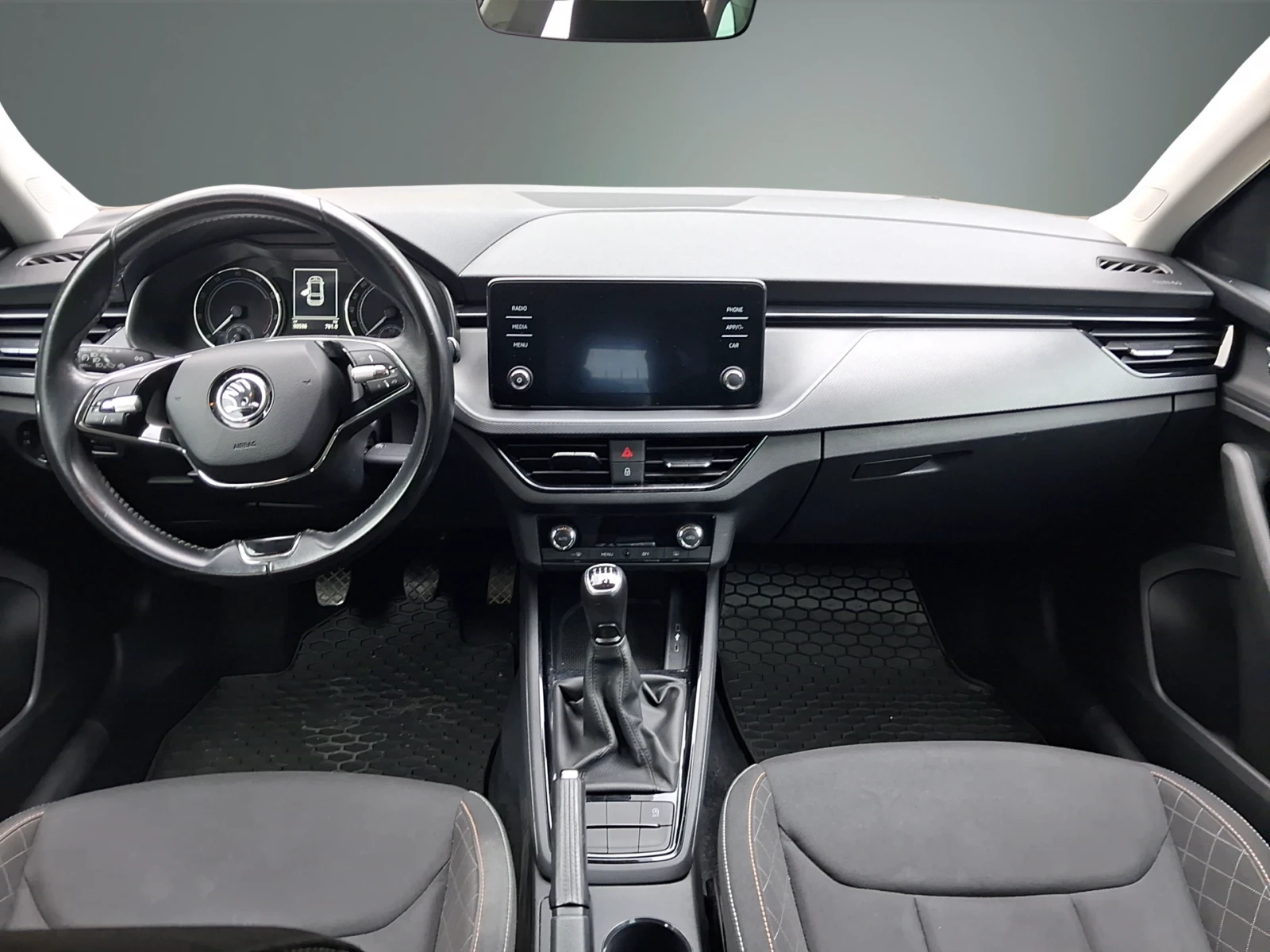 Skoda Scala ������� 1, 0 TSI, 110 �.�., 6M | Mobile.bg � ����������� 11
