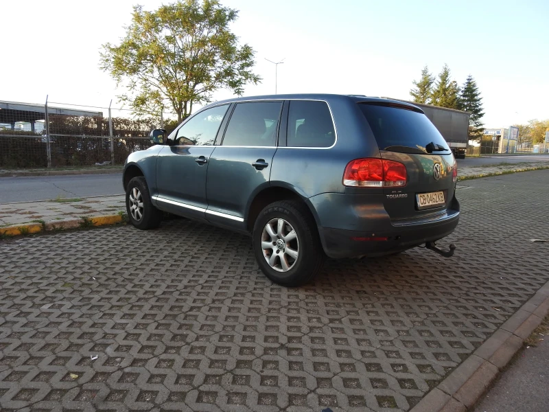 VW Touareg, снимка 3 - Автомобили и джипове - 47395197