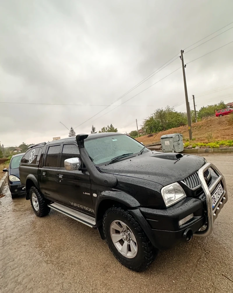 Mitsubishi L200, снимка 4 - Автомобили и джипове - 49443017