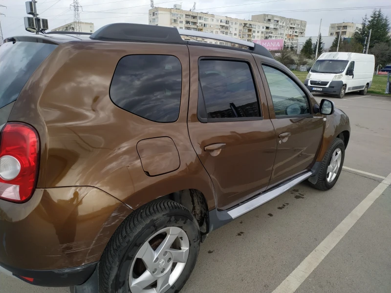 Dacia Duster 4x4, снимка 6 - Автомобили и джипове - 49527311