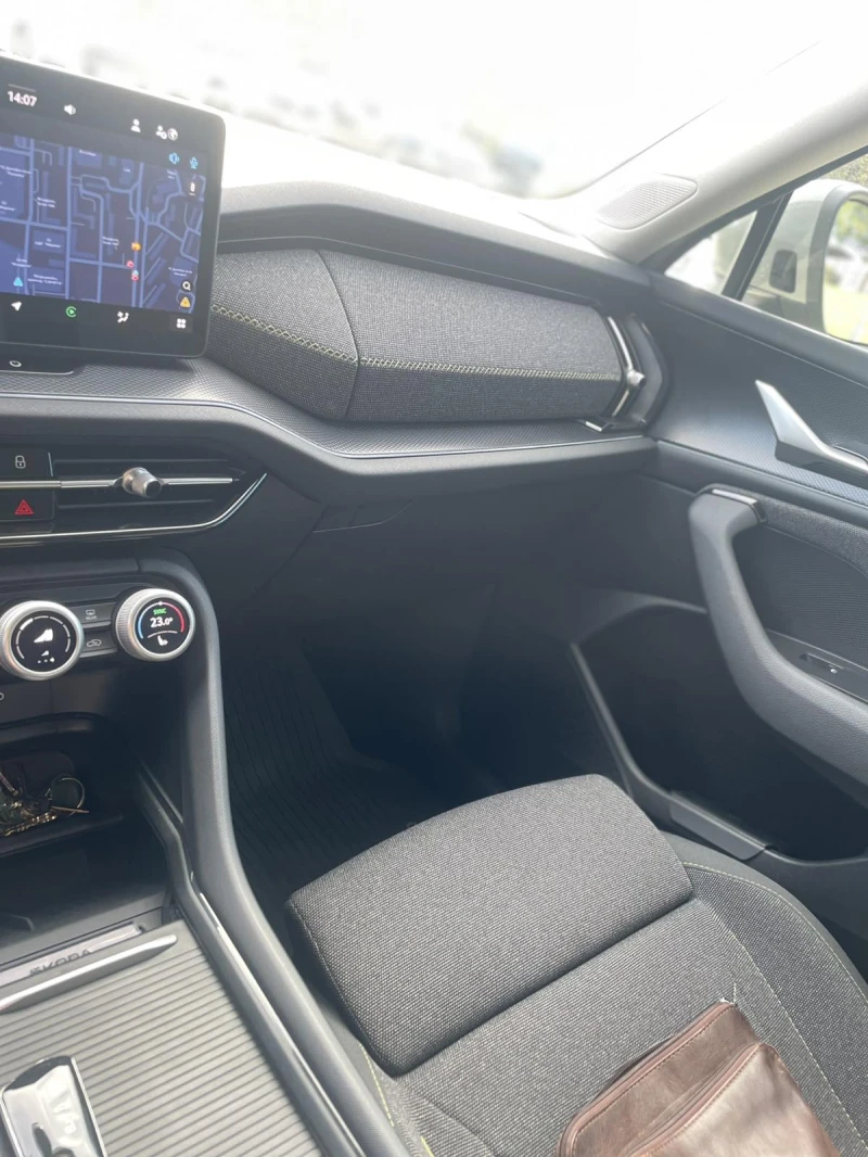 Skoda Kodiaq &#352;koda Kodiaq - 7 места , снимка 8 - Автомобили и джипове - 52280684