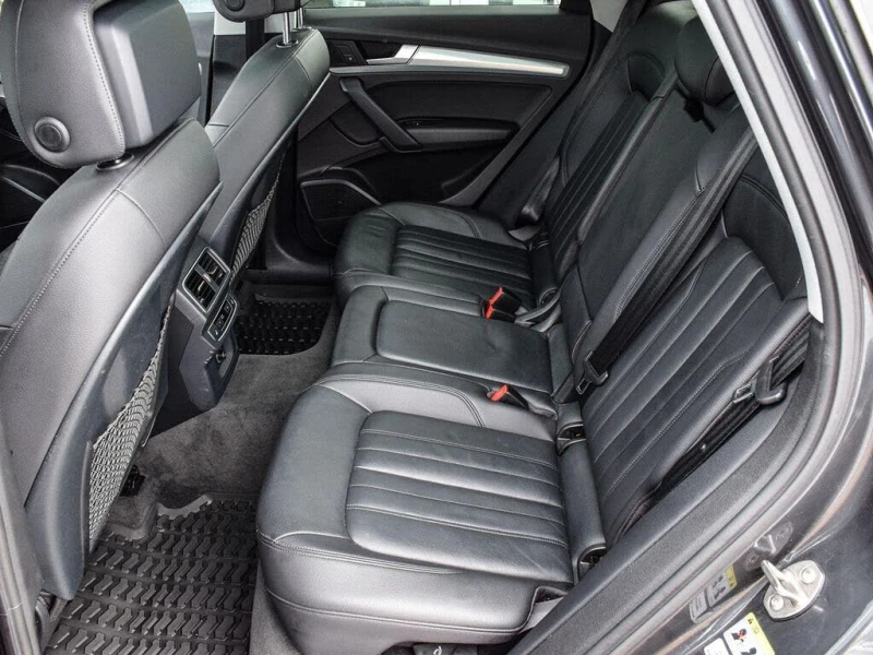Audi Q5 DIGITAL, BOSE, PANORAMA, CAMERA, KEYLESS, снимка 12 - Автомобили и джипове - 52535094