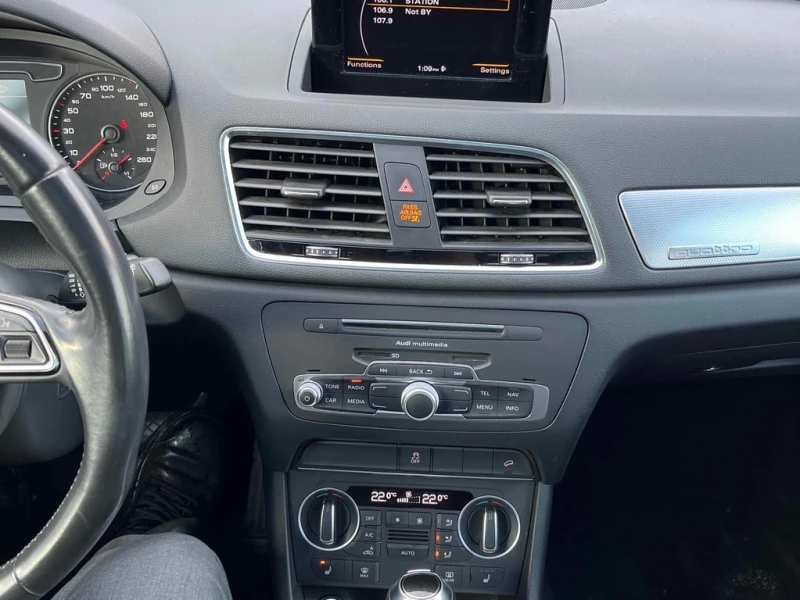 Audi Q3 2016 Progressiv * CARFAX * БЕЗ ПЪРВОНАЧАЛНА ВНОСКА, снимка 9 - Автомобили и джипове - 53090948