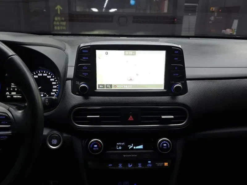 Hyundai Kona 1.6 Turbo 4Wd Premium, снимка 14 - Автомобили и джипове - 56118218