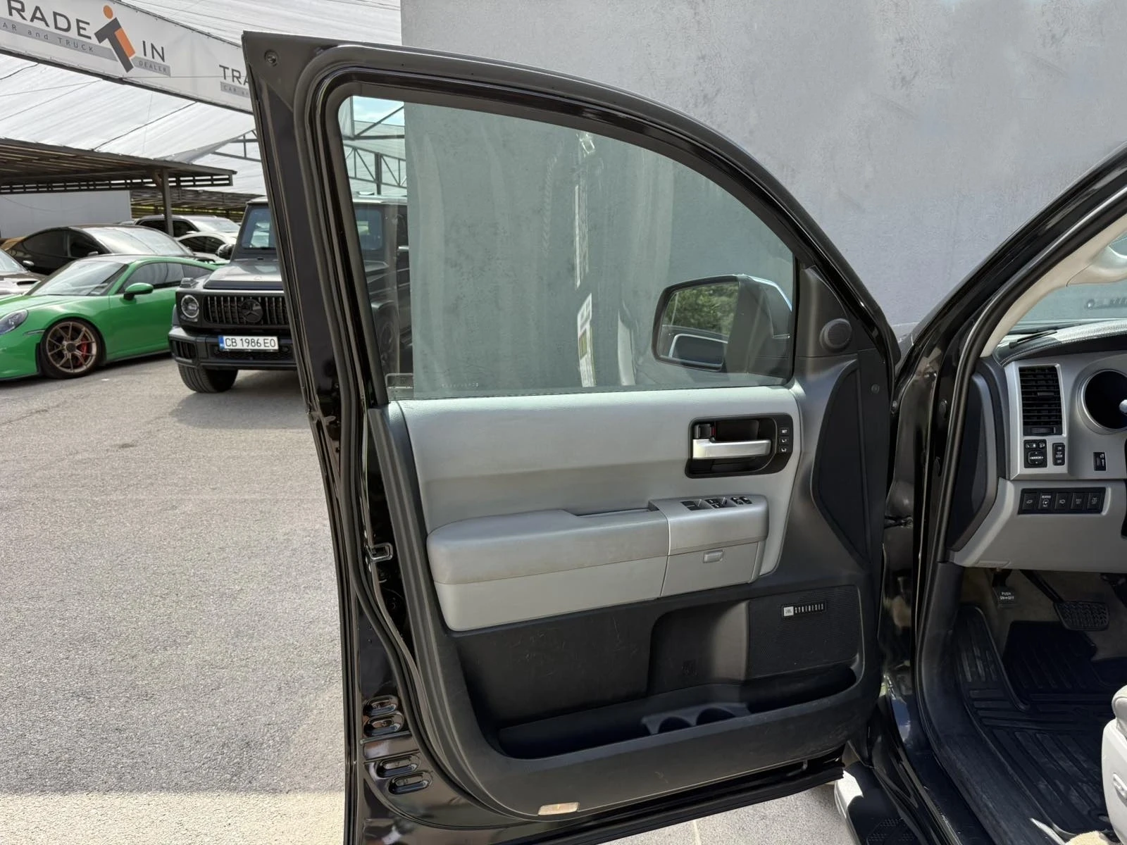 Toyota Sequoia Platinum 7-����� | Mobile.bg � ����������� 11