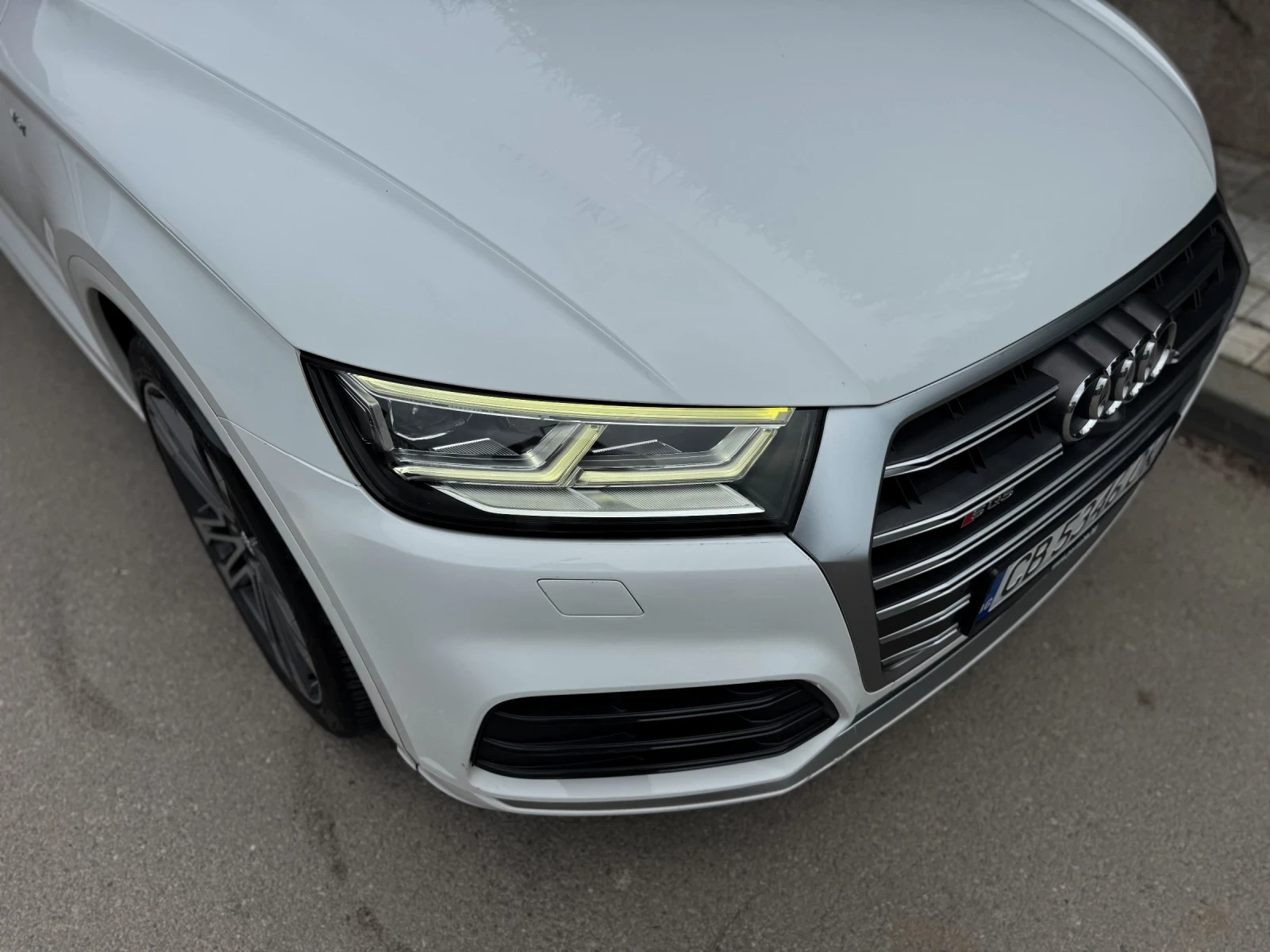Audi SQ5 Carbon* B&O* 360* Pano* , снимка 9 - Автомобили и джипове - 54205966