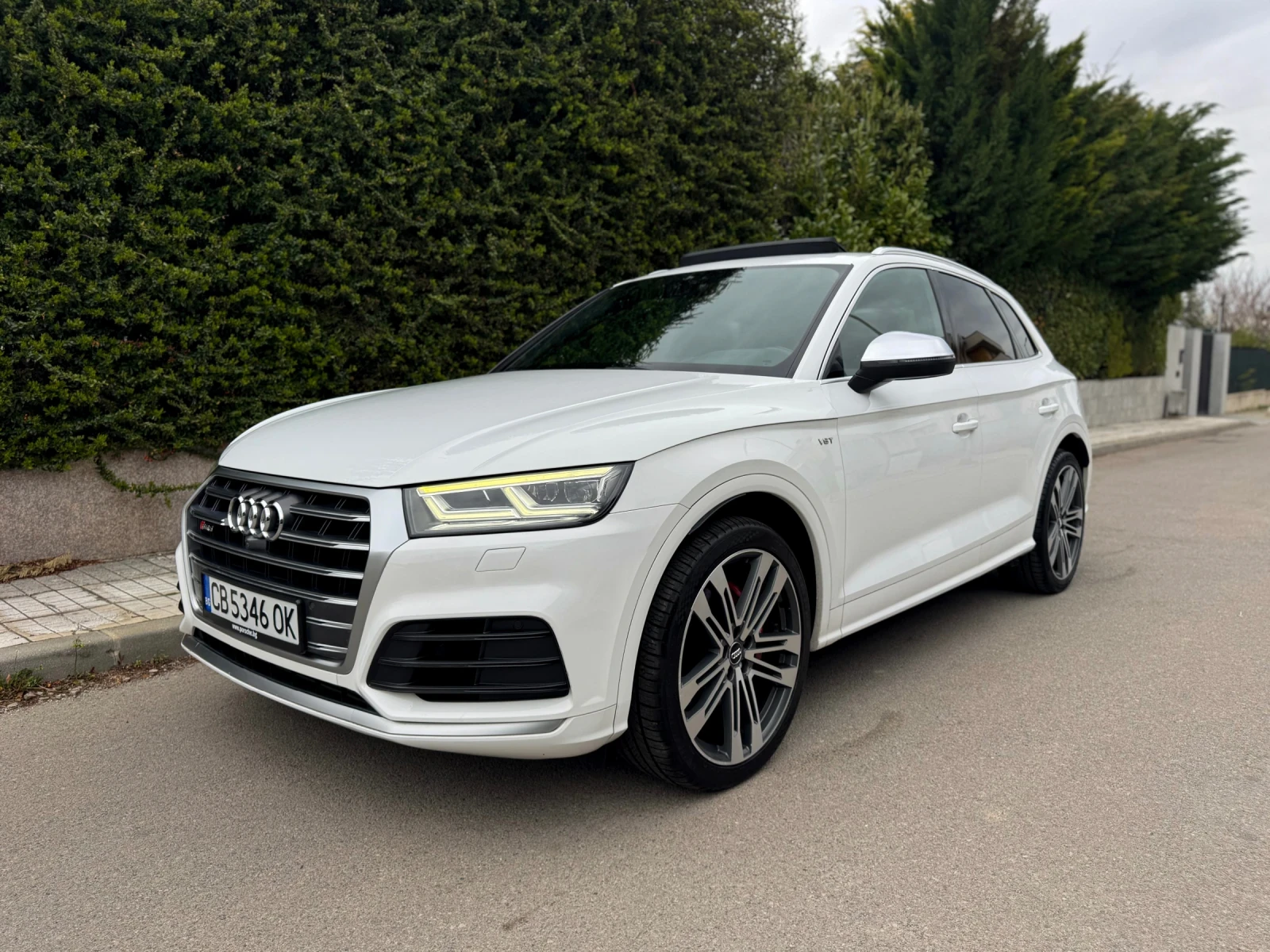 Audi SQ5 Carbon* B&O* 360* Pano* , снимка 6 - Автомобили и джипове - 54205966