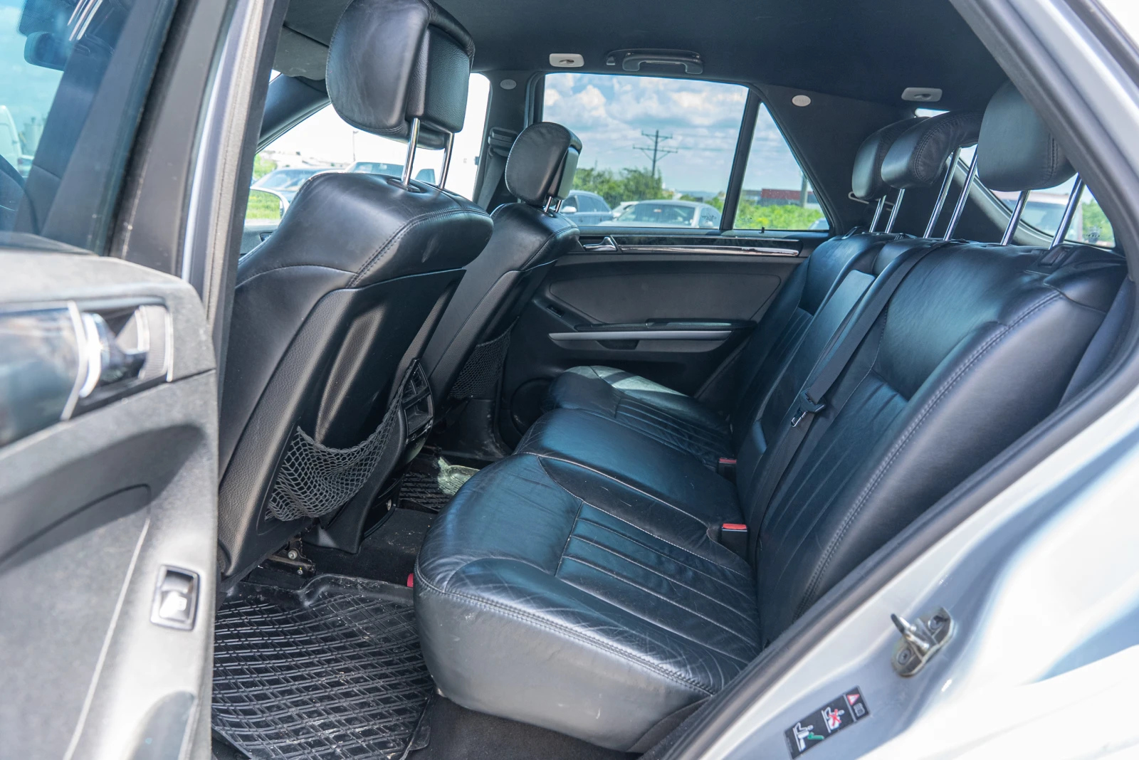 Mercedes-Benz ML 320 CDI 4MATIC, снимка 8 - Автомобили и джипове - 54508482