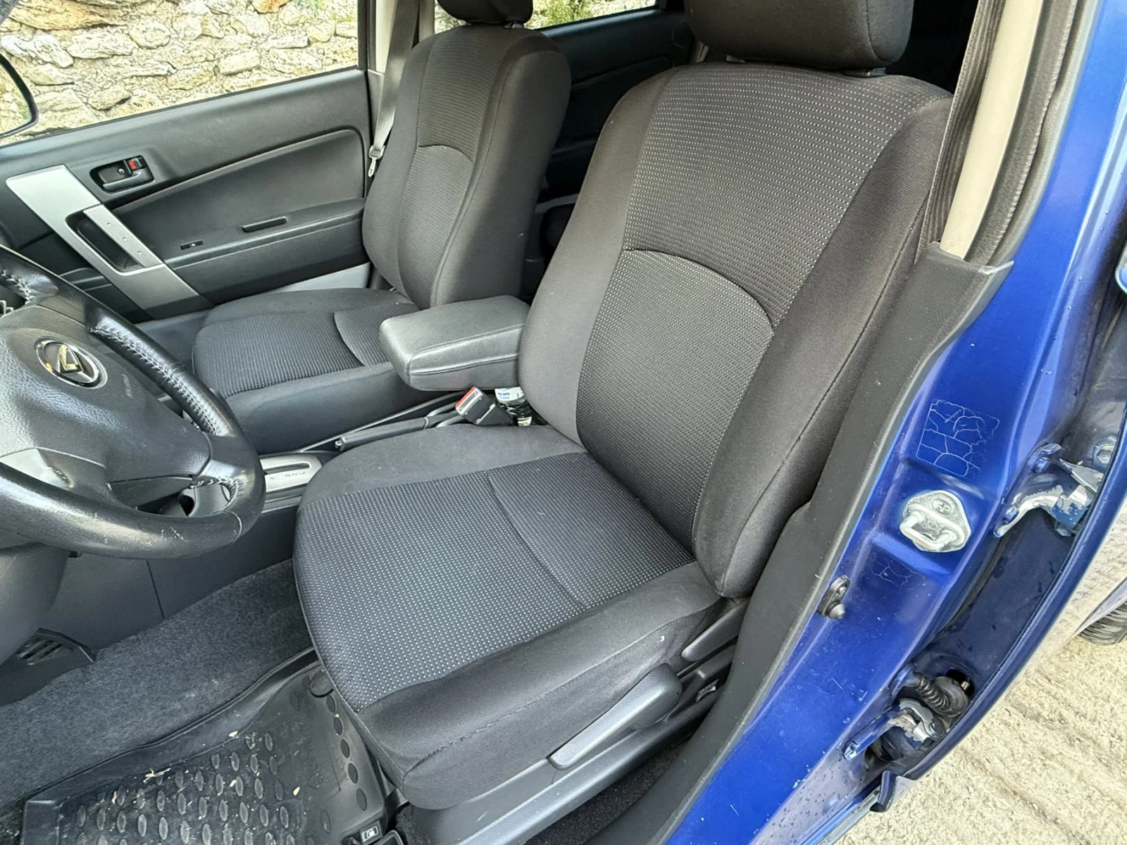 Daihatsu Terios 1.5 AUTOMAT, снимка 5 - Автомобили и джипове - 54613774