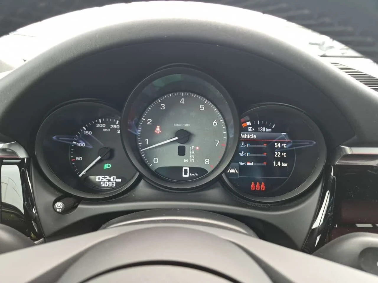 Porsche Macan S/CARFAX/ПОДГРЕВ/ОБДУХ/2 КЛЮЧА/ПАНО/ФИНАНСИРАНЕ, снимка 8 - Автомобили и джипове - 54957483