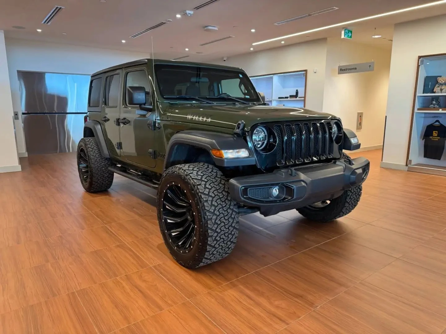 Jeep Wrangler Unlimited Willys ЦЕНА ДО БЪЛГАРИЯ АВТОКРЕДИТ, снимка 3 - Автомобили и джипове - 55300312