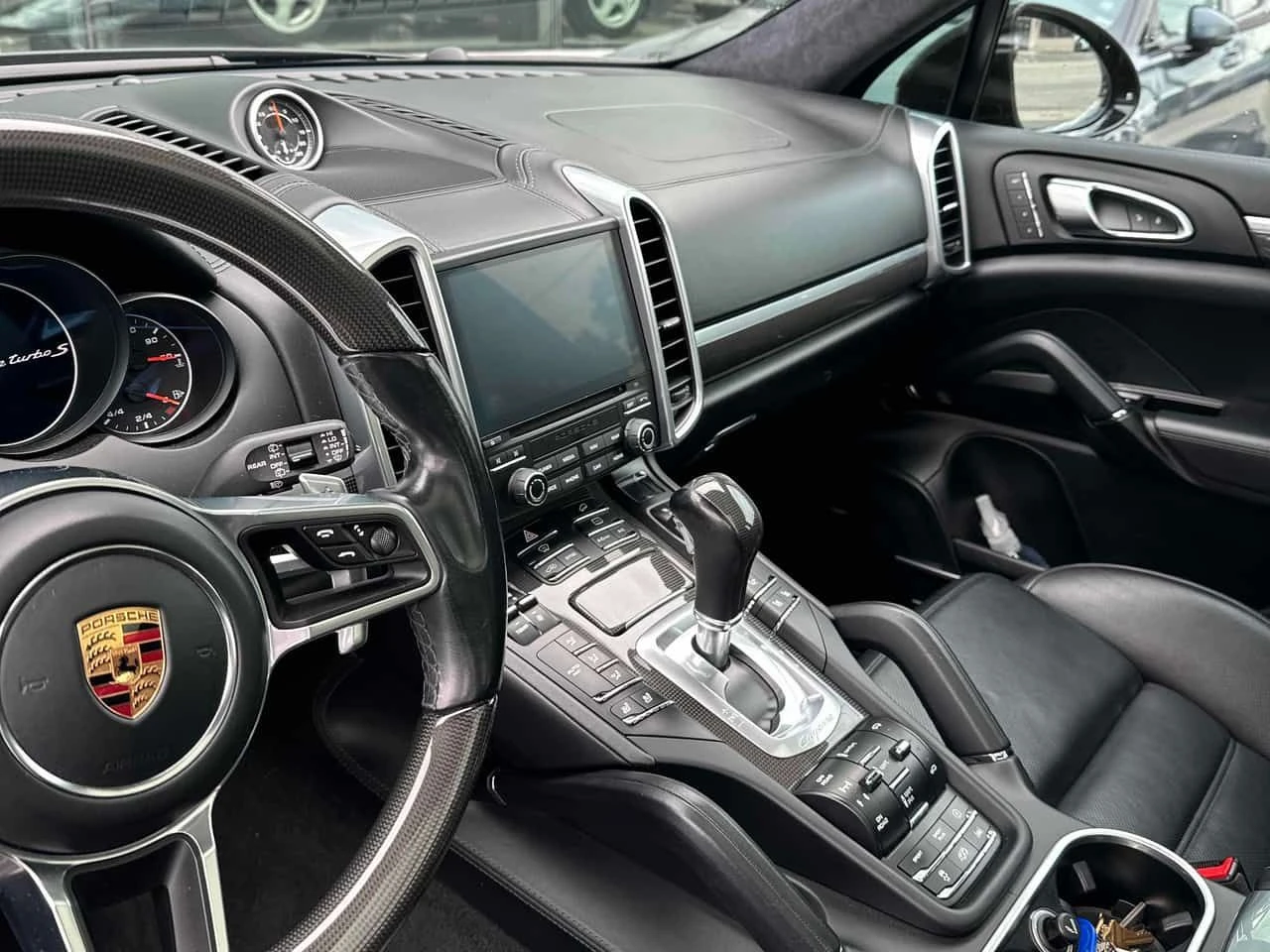 Porsche Cayenne * AWD 4dr Turbo S * CARFAX * ЦЕНА ДО БГ, снимка 9 - Автомобили и джипове - 55399080