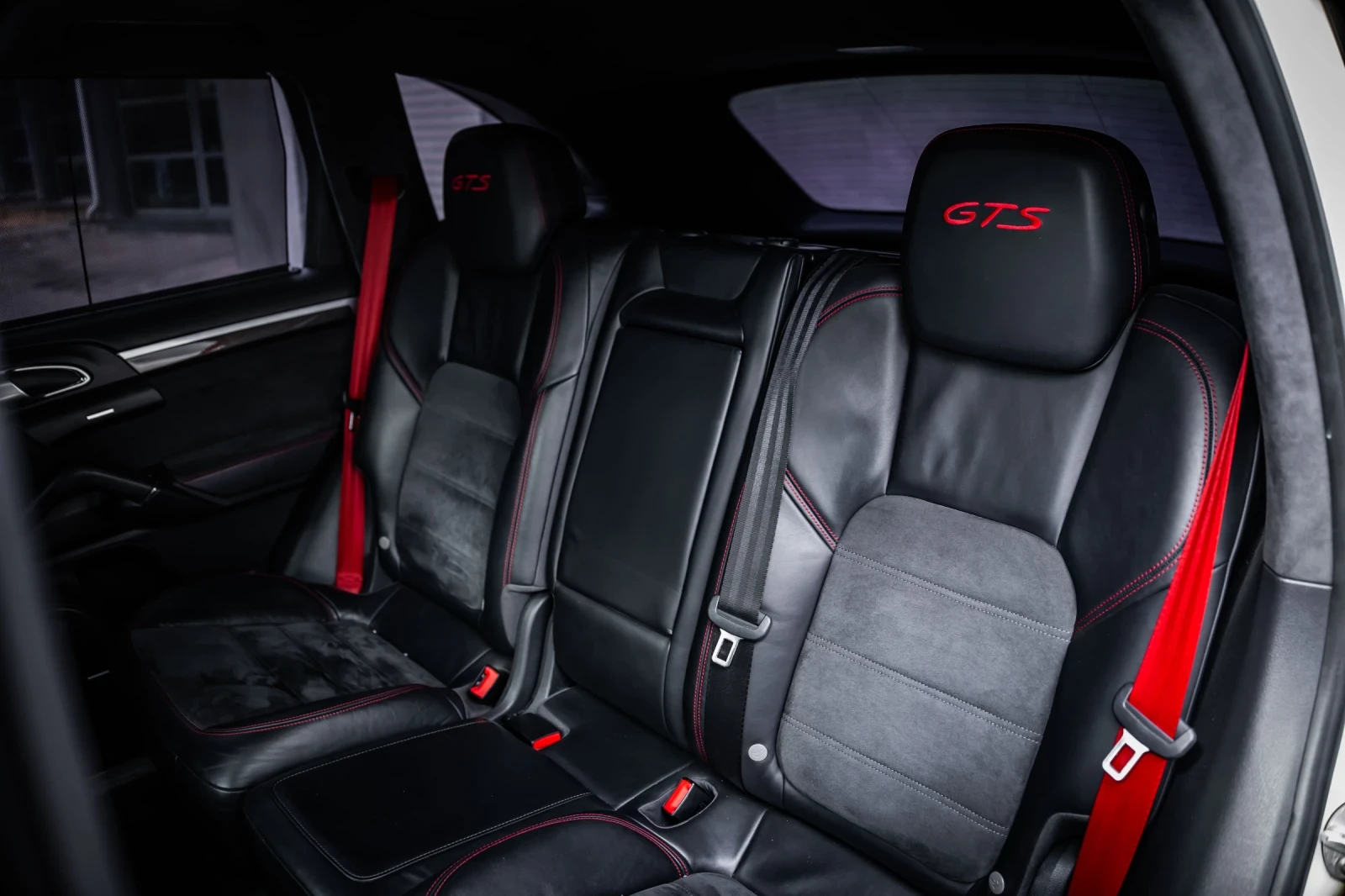 Porsche Cayenne GTS, снимка 10 - Автомобили и джипове - 56227339