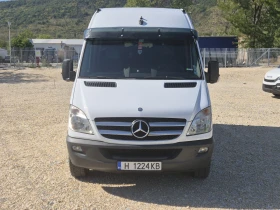     Mercedes-Benz Sprinter 318CDI 8  