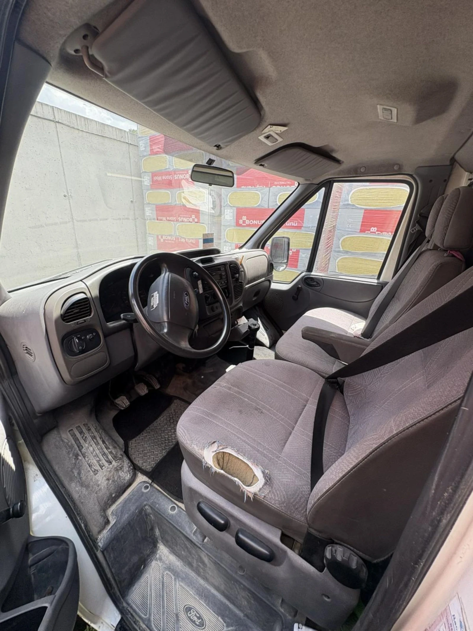 Ford Transit 2400 - изображение 7