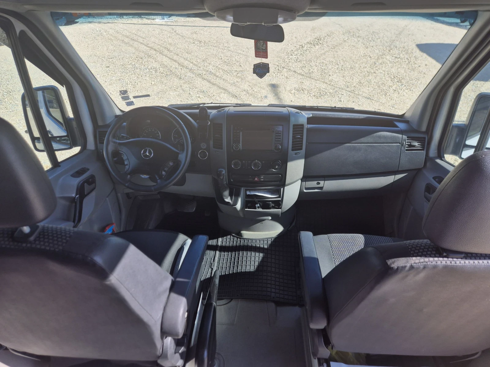 Mercedes-Benz Sprinter 318CDI 8 МЕСТЕН  - изображение 8
