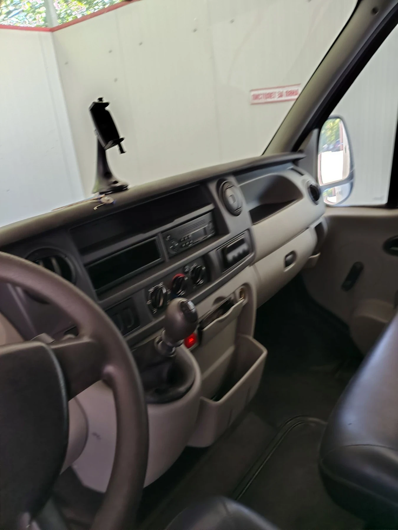 Renault Master Дизел, снимка 10 - Бусове и автобуси - 55961473
