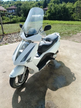     Honda Pantheon