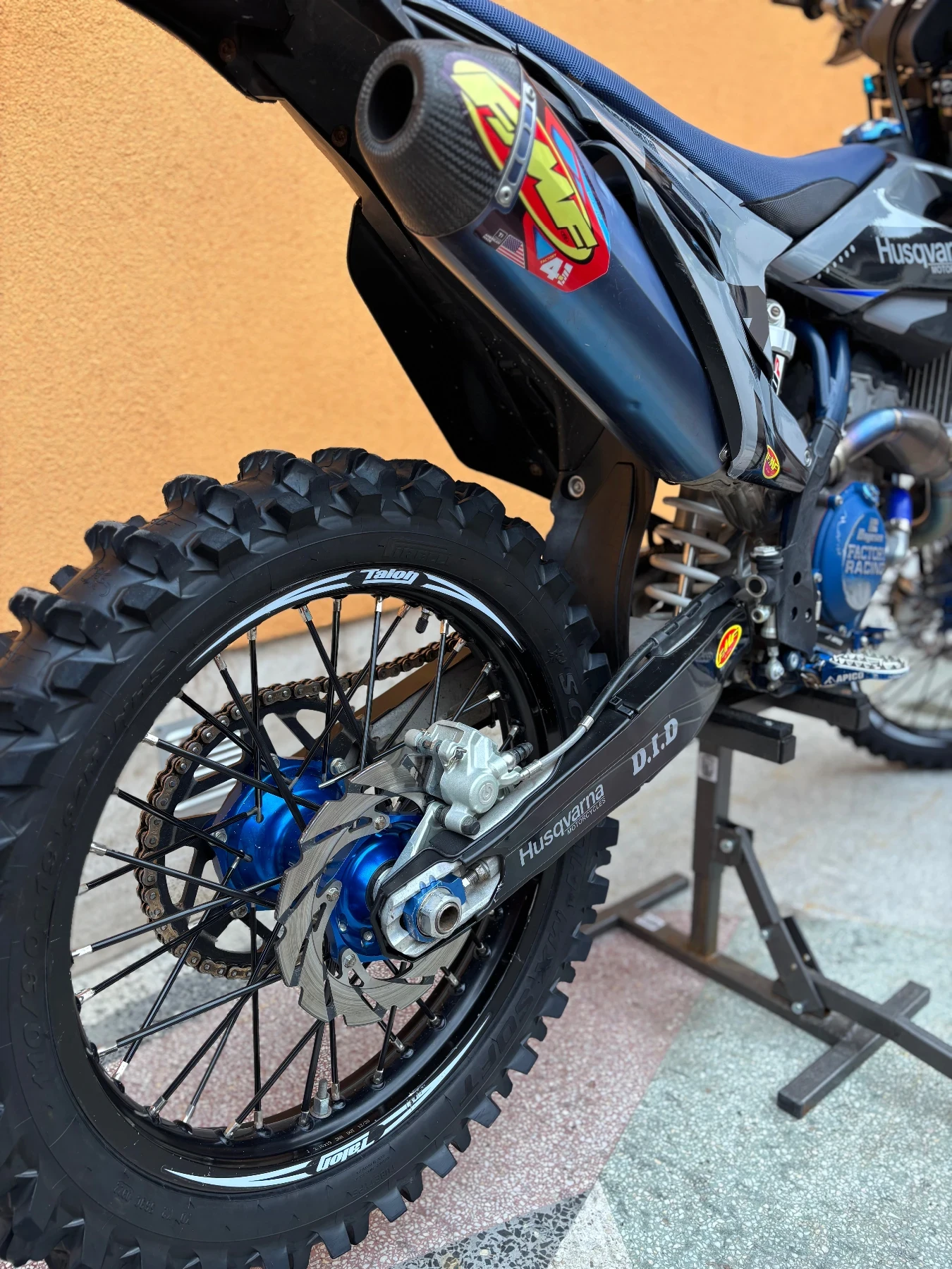 Husqvarna FC 350 /Full Tuning /100 часа от нов/2 Режима/Тракшън - изображение 3