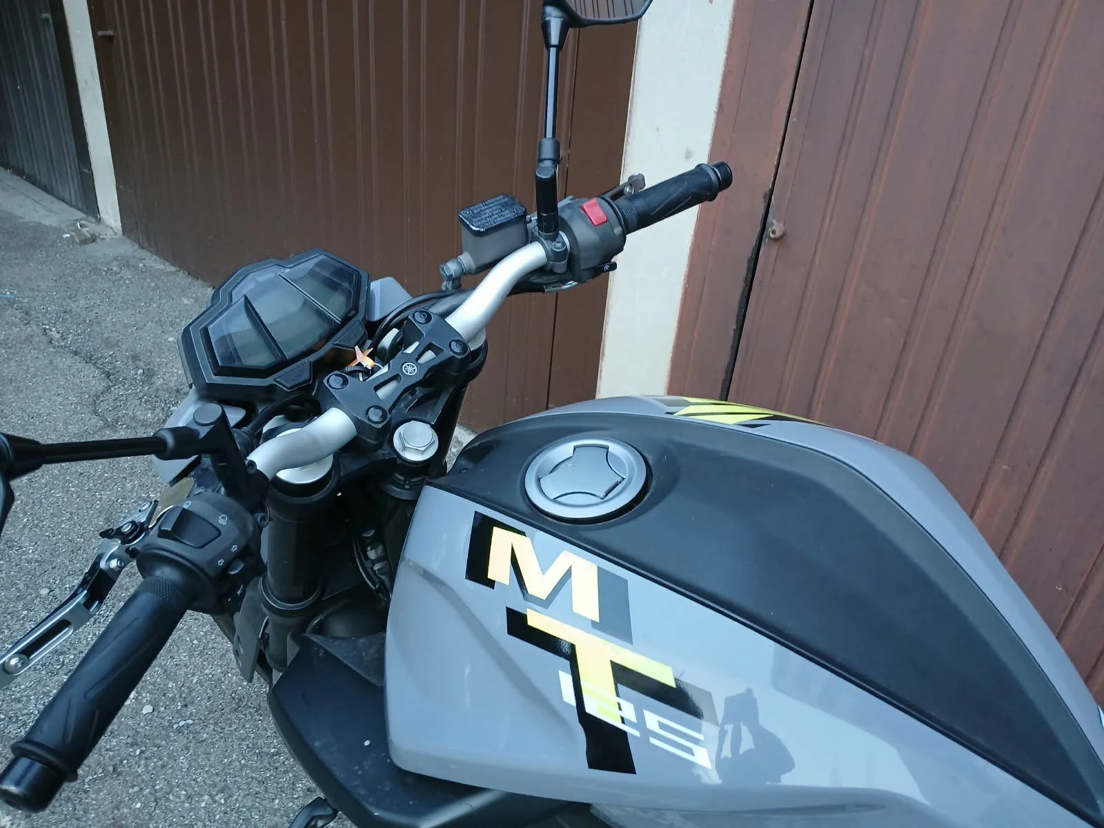 Yamaha Mt-01 125 Mivv - A1 кат., снимка 10 - Мотоциклети и мототехника - 56106660