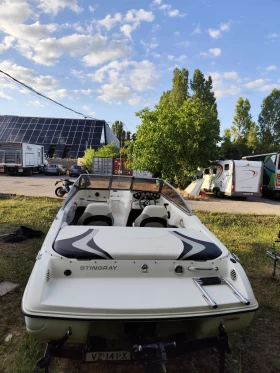 Лодка Bayliner STINGRAY, снимка 2