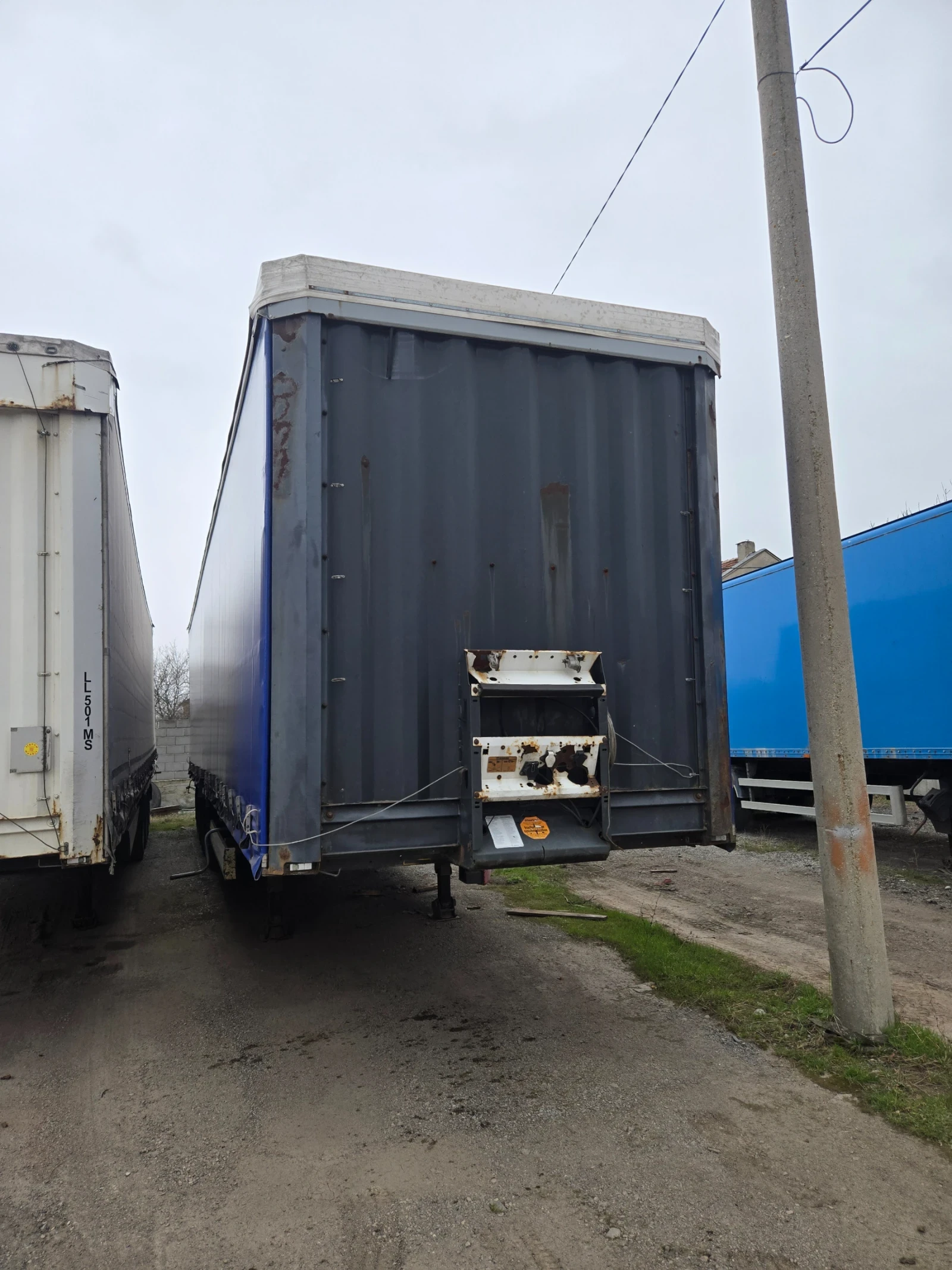 Полуремарке Krone