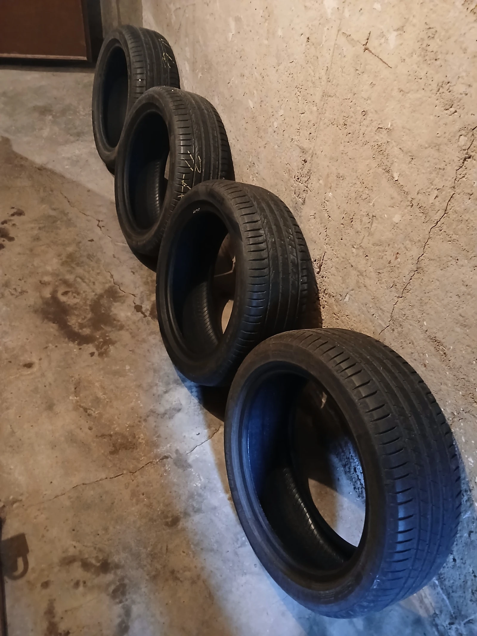 Гуми Летни 205/50R17