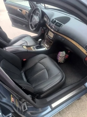 Mercedes-Benz E 220, снимка 9