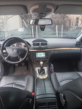 Mercedes-Benz E 220, снимка 8