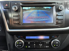 Toyota Auris 1.8vvt-i/Hybrid/Lounge, снимка 10