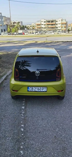 VW Up Един Собственик , снимка 9