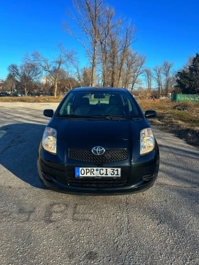 Toyota Yaris 1.3 VVT-i ТОП СЪСТОЯНИЕ!, снимка 1