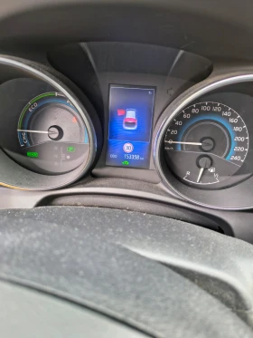 Обява за продажба на Toyota Auris ~22 300 лв. - изображение 3