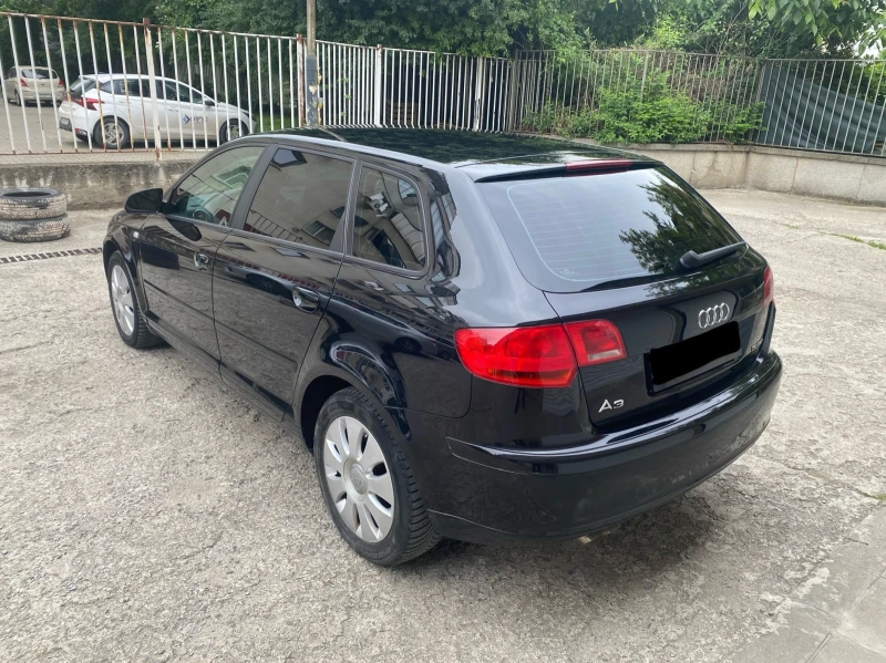 Audi A3 1.9TDI Sportback, снимка 2 - Автомобили и джипове - 47695204