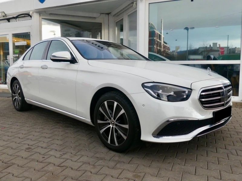 Mercedes-Benz E 220 d EXCLUSIVE HEAD UP 360 CAMERA BURMESTER , снимка 3 - Автомобили и джипове - 48934640