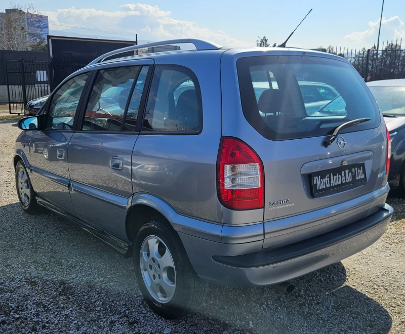 Opel Zafira 1.6 i , снимка 7 - Автомобили и джипове - 49375585