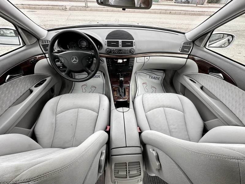 Mercedes-Benz E 240 2.4 -4MATIC, снимка 9 - Автомобили и джипове - 50086030