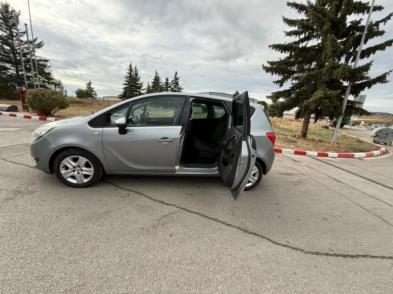 Opel Meriva 1.4I фабрична газ EURO 6B, снимка 7 - Автомобили и джипове - 51858324