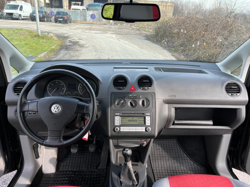 VW Caddy Life 1.9 TDI 105 к.с., снимка 10 - Автомобили и джипове - 53391050
