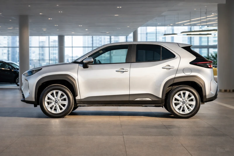Toyota Yaris Cross 1.5 Hybrid, снимка 3 - Автомобили и джипове - 53528945