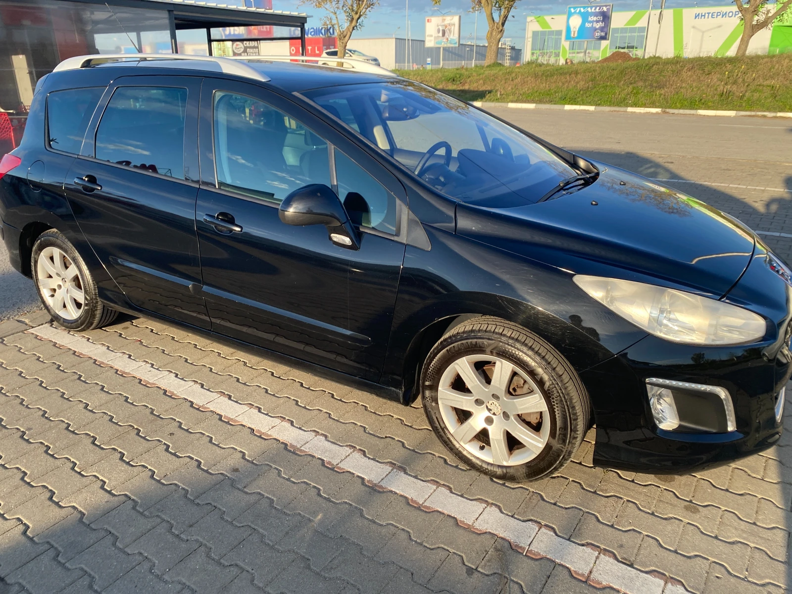 Peugeot 308 SW - изображение 4