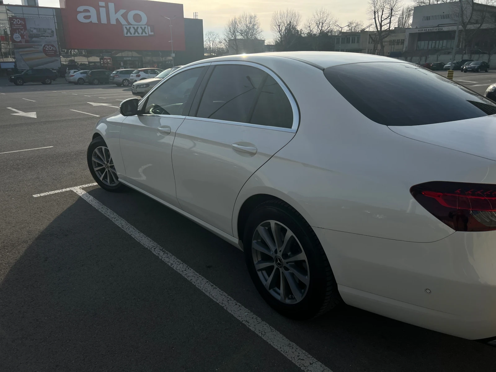 Mercedes-Benz E 200 Avantgarde 9G Бартер Реални КМ - изображение 7