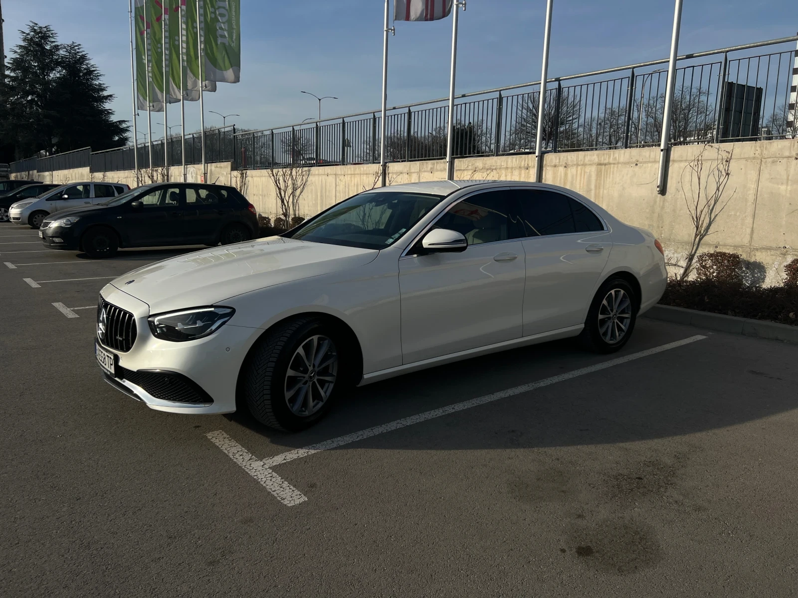 Mercedes-Benz E 200 Avantgarde 9G Бартер Реални КМ - изображение 5