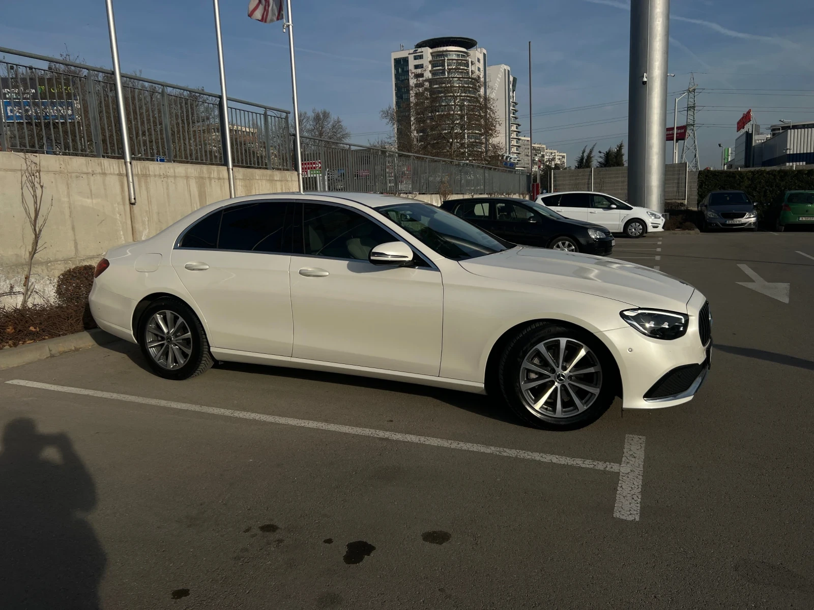 Mercedes-Benz E 200 Avantgarde 9G Бартер Реални КМ - изображение 6