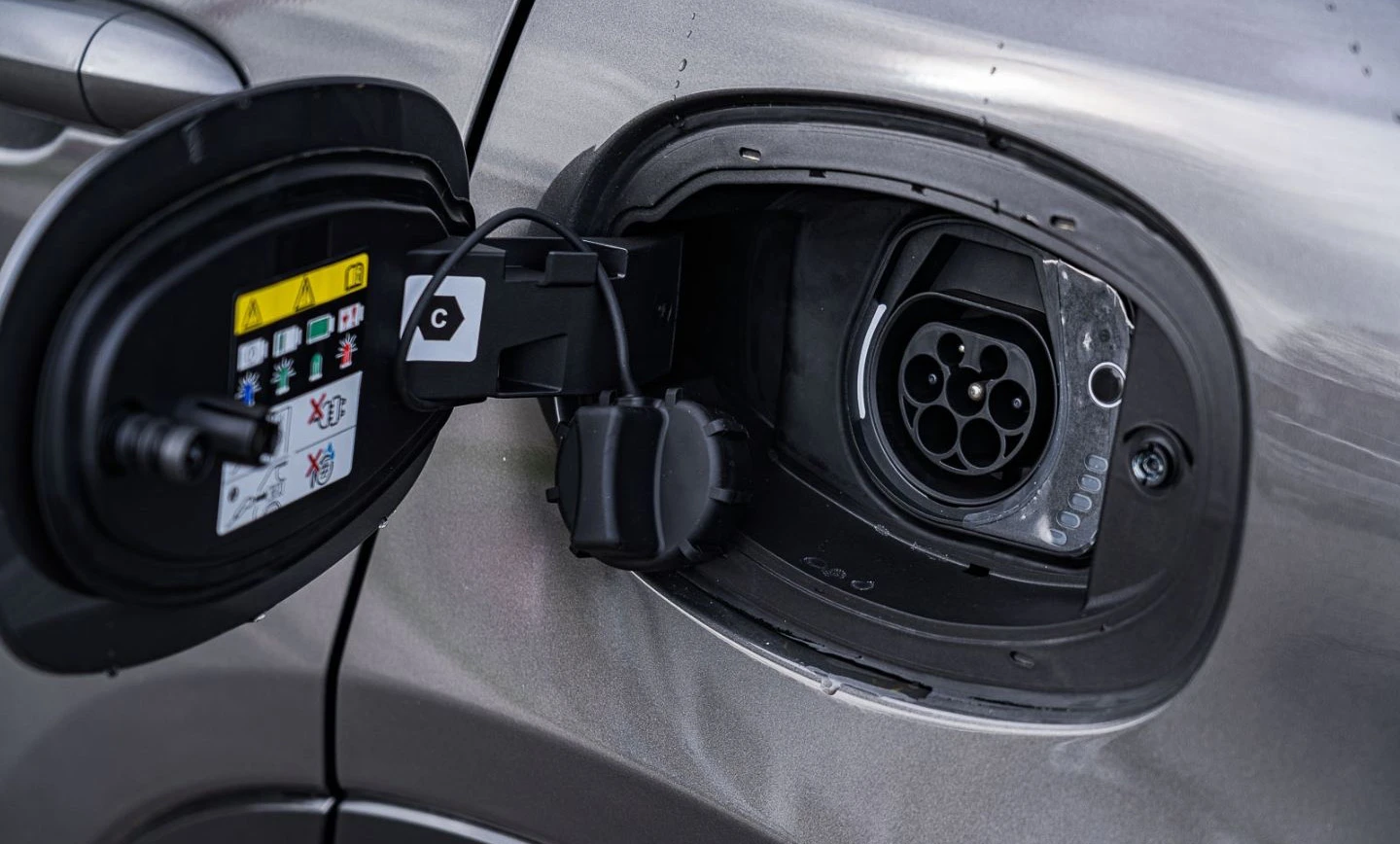 Alfa Romeo Tonale 1.3 PHEV/VELOCE/4X4/CAM/CPLAY/ACC/KLESS/719b | Mobile.bg   17