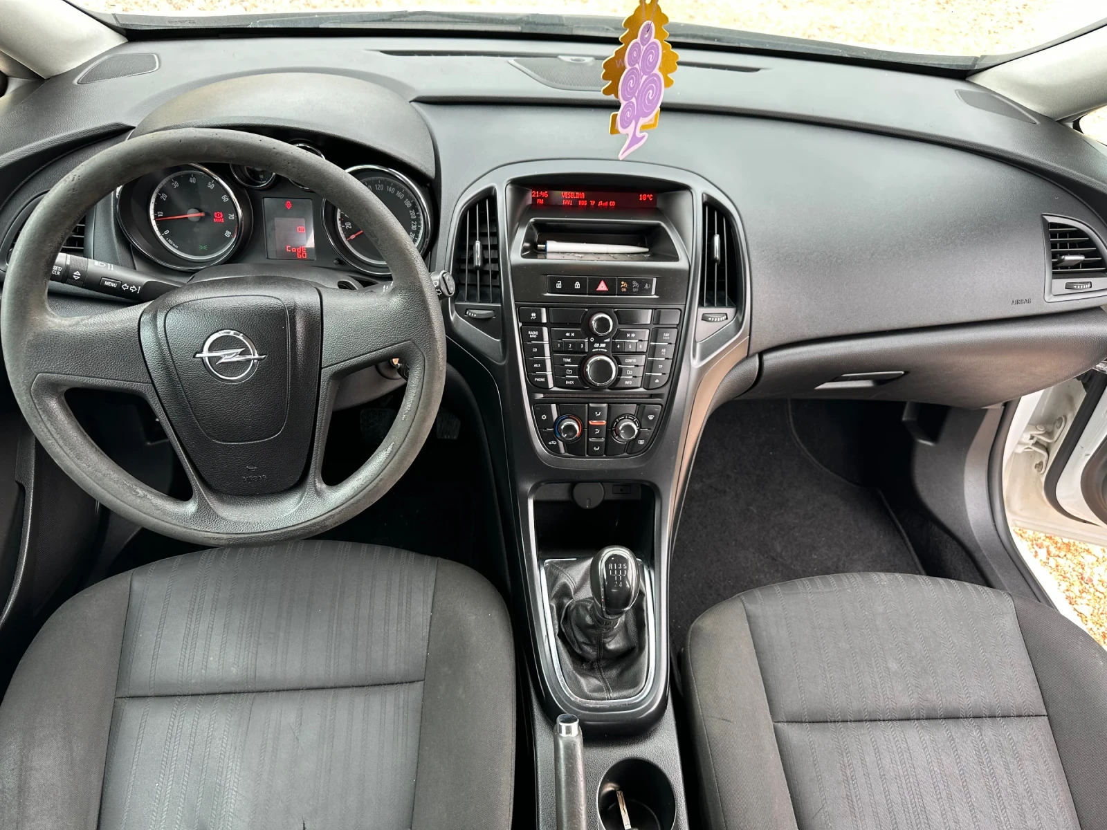 Opel Astra 1.4 101кс - изображение 10